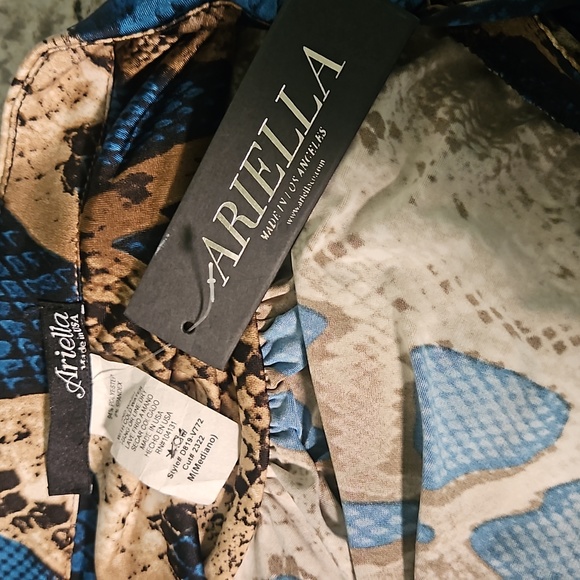 👗ARIELLA ABSTRACT PRINT DRESS👗 - Picture 7 of 8